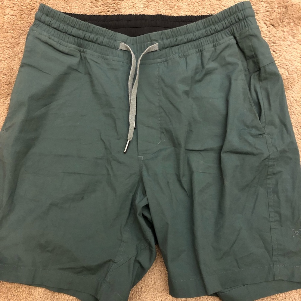 Men’s Green Lululemon Shorts Medium